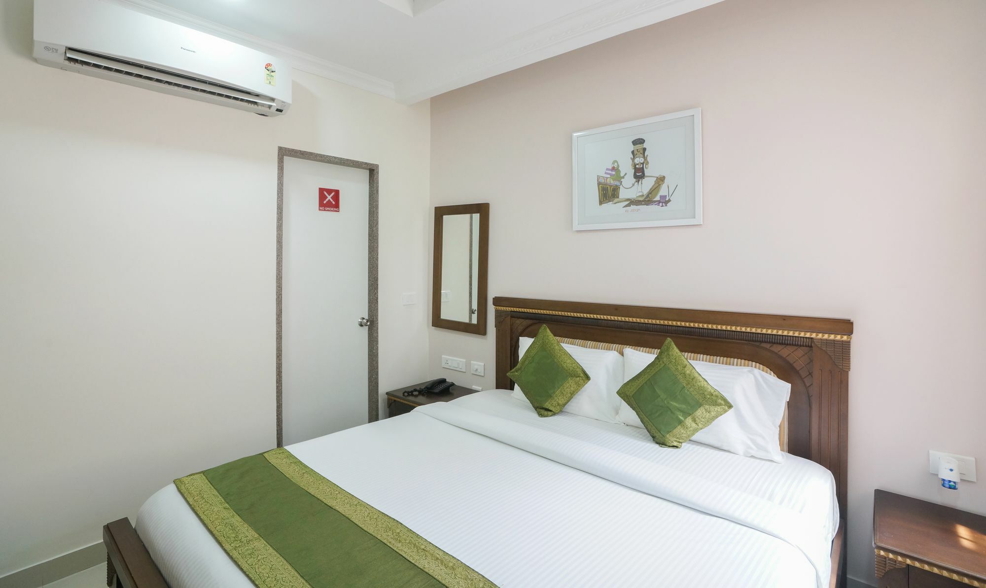Treebo Trend Madras Inn Bagian luar foto