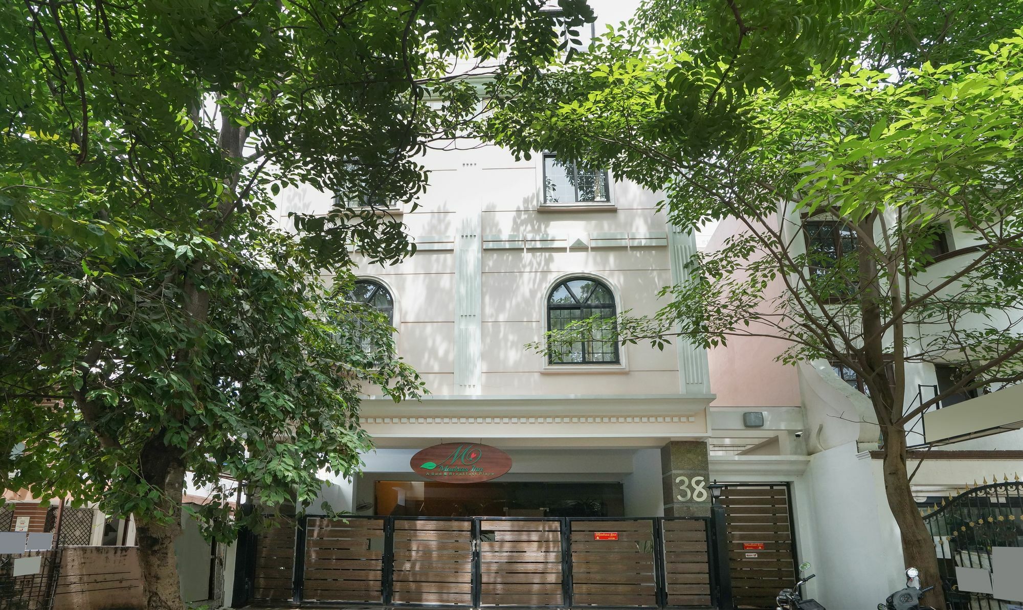 Treebo Trend Madras Inn Bagian luar foto